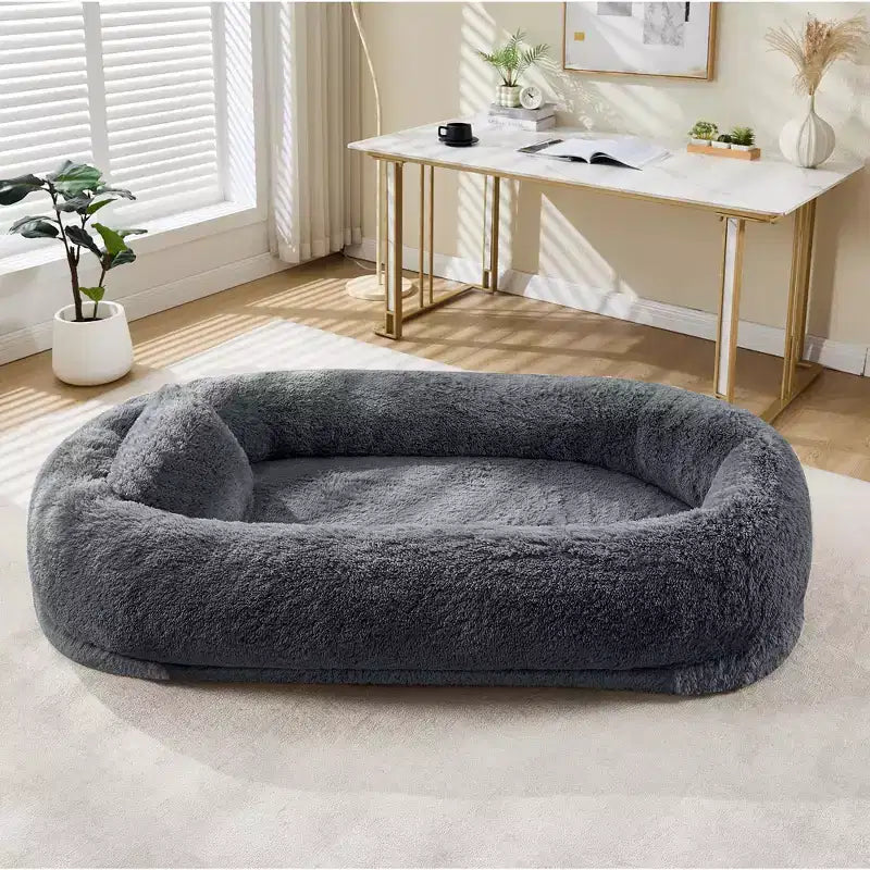 Ce lit pour animaux de compagnie convient aussi bien aux humains qu'aux animaux, et est idéal pour les chiens souffrant de problèmes orthopédiques.