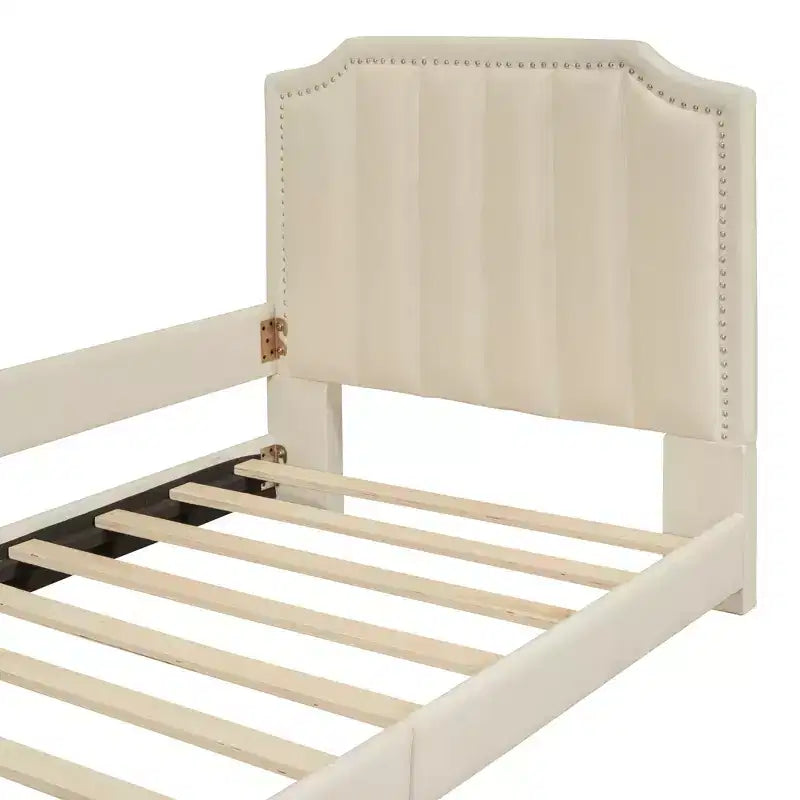 Canapé-lit double en velours avec tête de lit rayée classique