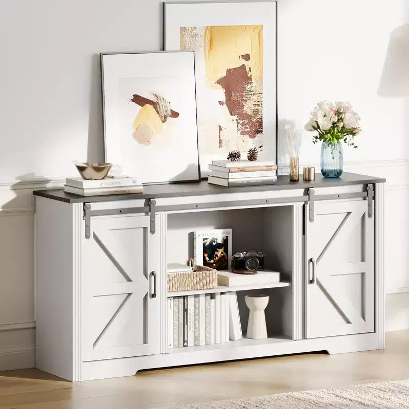 Meuble TV de style ferme avec 4 tiroirs