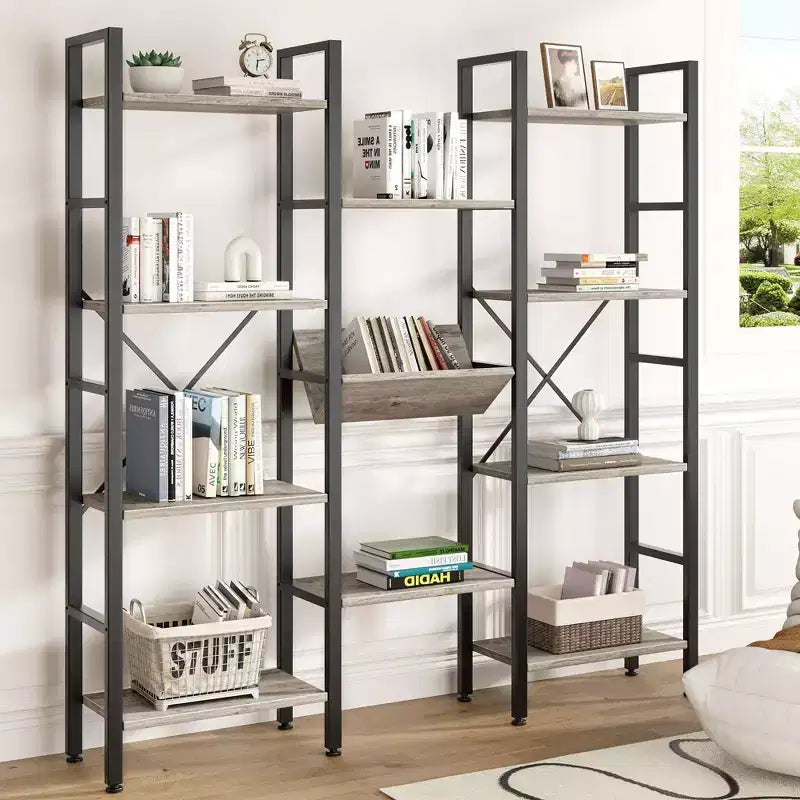 Grande bibliothèque ouverte, adaptée au bureau à domicile