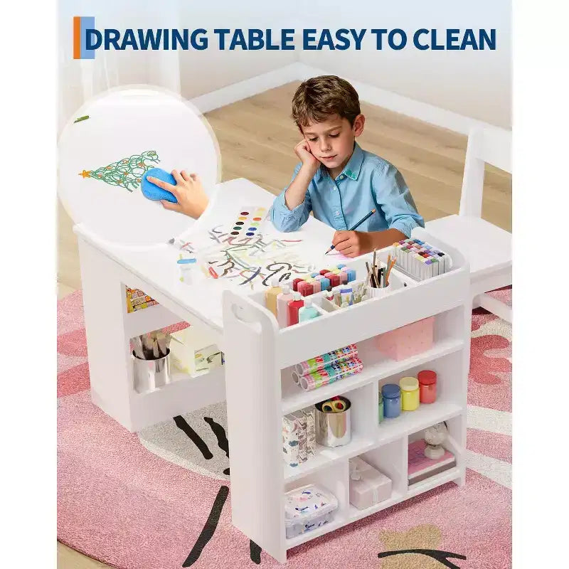Table d'activités et deux chaises pour enfants, table de bricolage avec grande étagère de rangement.