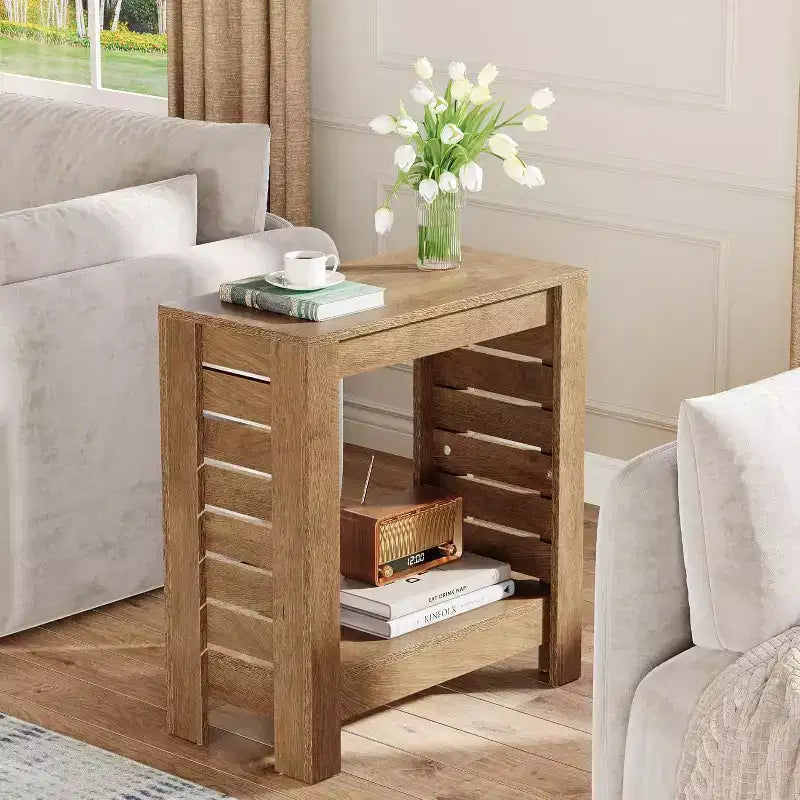 Table/table d'appoint à côtés étroits et double plateau avec étagère de rangement