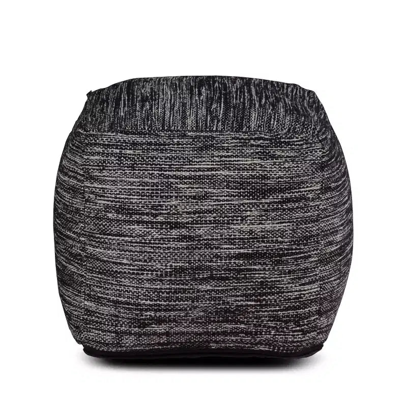 Coussin carré tissé à la main